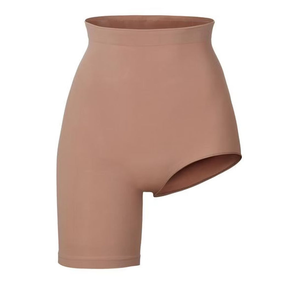 SOLUTION SHORT LEFT LEG EXPOSED